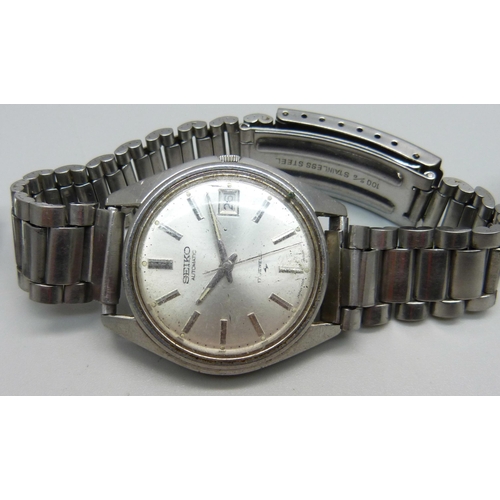 949 - Three Seiko wristwatches; automatic 17 jewels, quartz Sports 100 and one other quartz