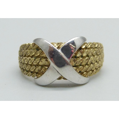 960 - A 9ct gold Italian designer ring, marked Milor, 3.1g, L