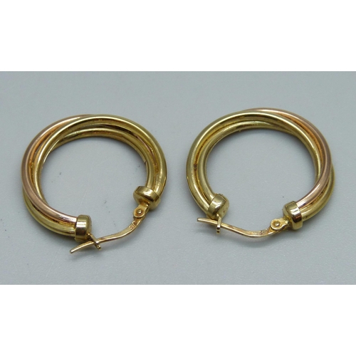 972 - A pair of 9ct gold earrings, 2.9g