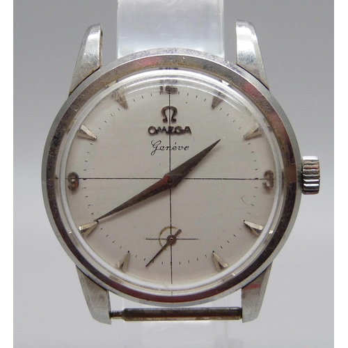 982 - A gentleman's Omega Geneve wristwatch with subsidiary second hand, 33mm case, with an Omega card wal... 