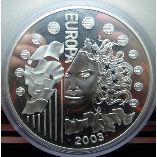 993 - A Monnaie De Paris, The First Anniversary of the Euro, 2003, 1-kilogram sterling silver, proof quali... 