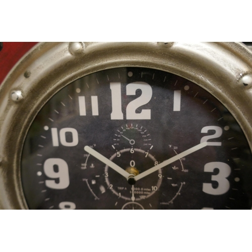 1329 - A metal motorbike clock
