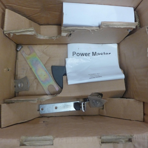 2027 - A Powermaster router (515175) - 230v, 710w
