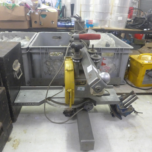 2041 - A Eumenia universal radial arm saw - 240v