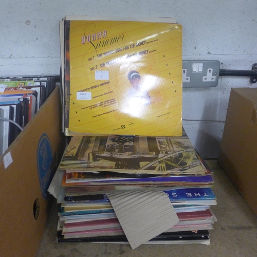 2074 - A quantity of vinyl, various genres