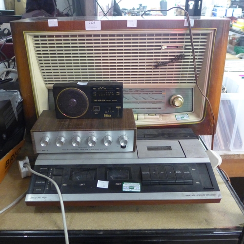 2128 - A quantity of vintage stereo equipment including a Stern Radio Sonneberg VEB RfT-Weimar 4680 B radio... 