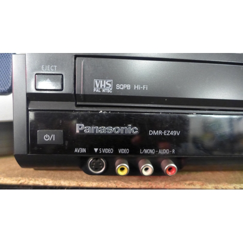 2139 - A Panasonic DMR-EZ49V DVD/VHS Combi recorder/player, with remote