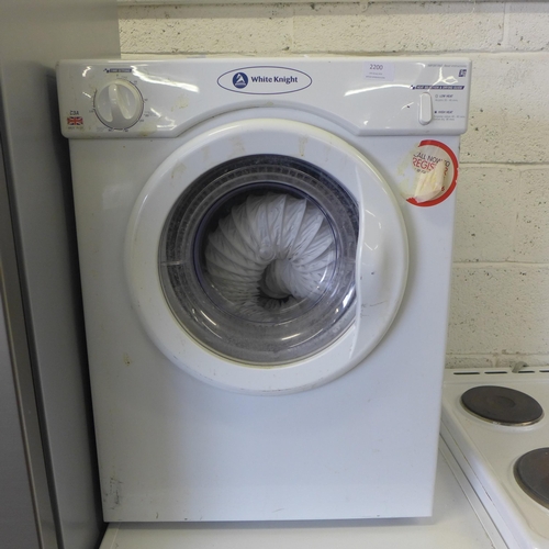 2200 - A White Knight 3kg space saver tumble dryer, (C3A) - W