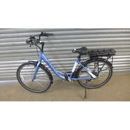 2209 - A Falcon Serene Step-over framed and electric bike - unused - with battery charger and keys - RRP £9... 