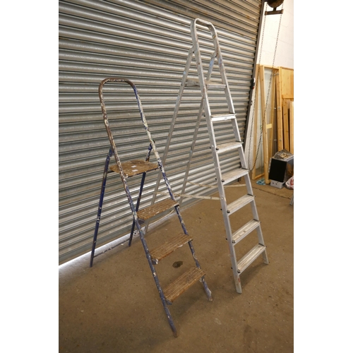 2220 - 2 Ladders - one 6-rung aluminium ladder and one 3-rung ladder with a metal frame and wooden steps