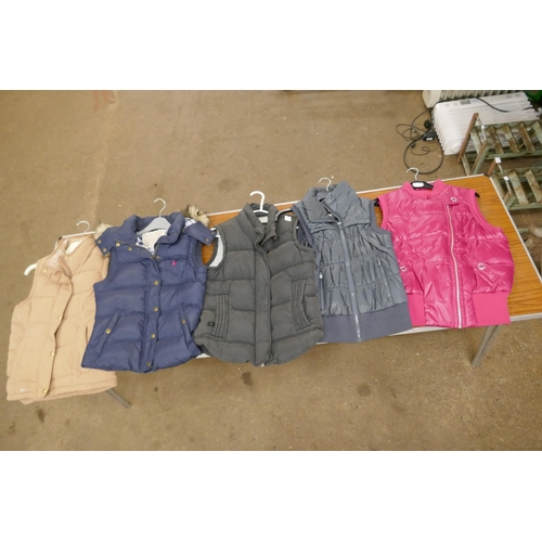 2292 - 5 Women's gilets - size 8, 10 & 12 - Super Dry, Next, Joules, Jack Wills & 1 other, plus a Next coat... 