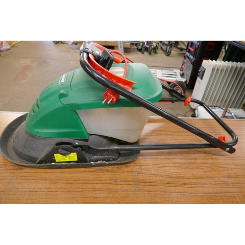 2307 - A quantity of gardening tools including a Sovereign electric hedge trimmer (model n o. HTEG33-550), ... 