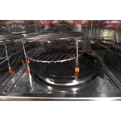 3194 - Bosch Series 4 Combination Microwave (H454xW595xD570) - model no.:- CMA583MS0B, original RRP £557.5 ... 