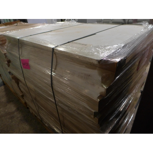 3218 - Pallet of Mixed Sized Solid Oak Cuts (422-122) * This lot is subject to VAT