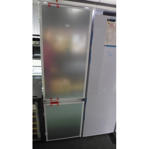 3226 - Zanussi 70/30 Fridge Freezer - Low Frost (H1772xW546xD549), original RRP £557.50 inc. VAT (422-186) ... 