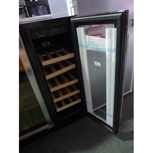 3227 - CDA Under Counter Wine Cooler (Damaged Door) (H820xW295xD570) - model no.:- FWC304BL, original RRP £... 