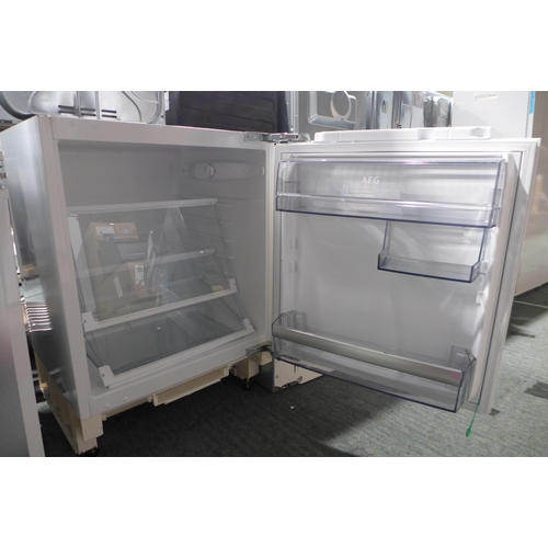 3251 - AEG under counter fridge (4194-109) *This lot is subject to VAT