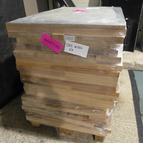 3261 - Pallet of Solid Oak Mixed Off Cuts (4194-69) *This lot is subject to VAT