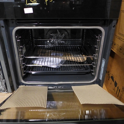 3267 - AEG Multifunction Oven (Broken Door) (4194-38) *This lot is subject to VAT