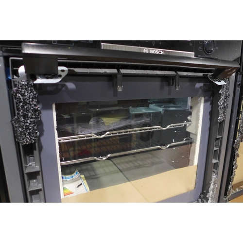 3268 - Bosch Series 4 Single Oven (Broken Door) (4194-6) *This lot is subject to VAT