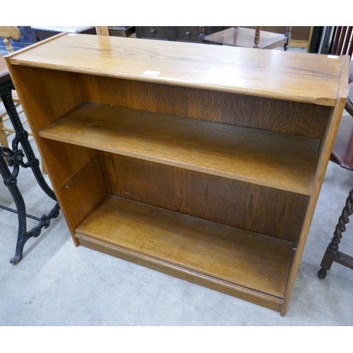 133 - An oak open bookcase