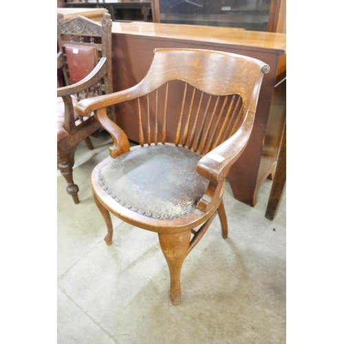 153 - A Victorian oak desk chair