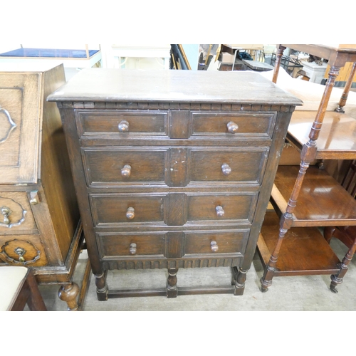 166 - A 17th Century style oak chest of drawers