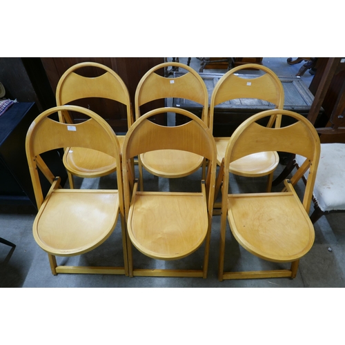 193 - A set of six Bauhaus style beech folding chairs