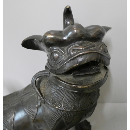 271 - A large Chinese bronze Dog of Foe