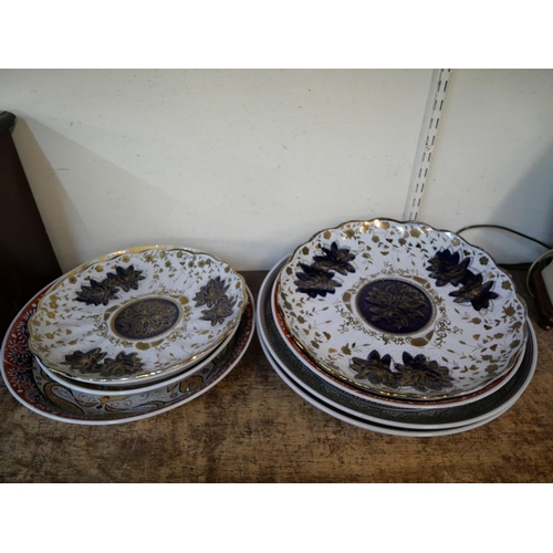 273 - Assorted porcelain chargers and plates