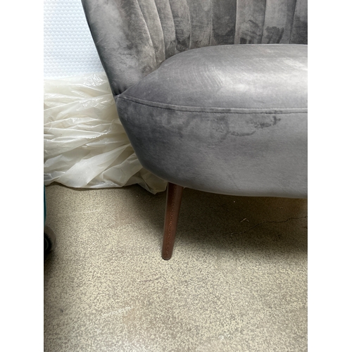 1548 - A grey velvet upholstered shell back side chair