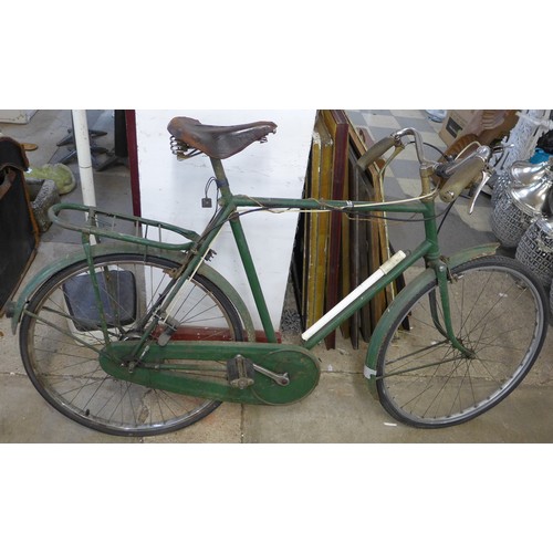 217B - A vintage gentleman's bicycle