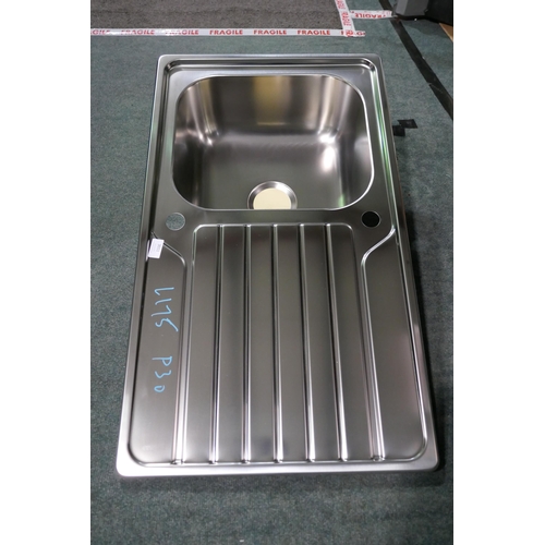 3011 - Quantity of various sinks (422-175,77,112,110 4194-10,91,118,15) * This lot is subject to VAT