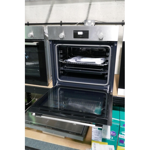 3017 - Bosch Series 2 Single Oven (H595xW594xD548)  (model no. HHF113BR0B) original RRP £299.17 inc. VAT  (... 