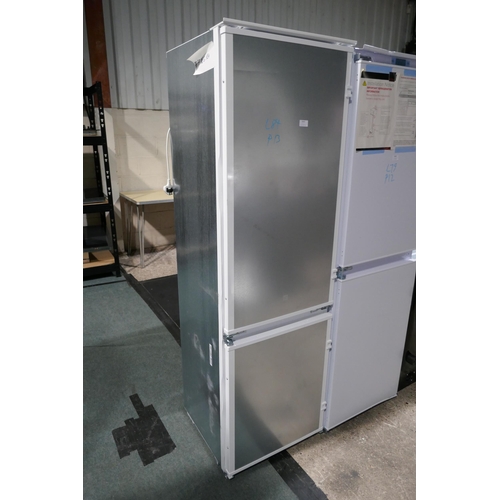 3047 - AEG Integrated Fridge Freezer (model no. OSC5S181ES) (422-84) * This lot is subject to VAT