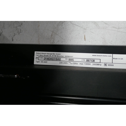 3063 - Bosch Series 8 Microwave (Missing Shelves) (H455xW595xD545)  (model no. CFA634GS1B) original RRP £63... 