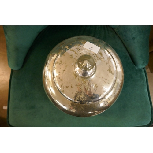 1325 - A large silver squat trinket jar (2239611)   #