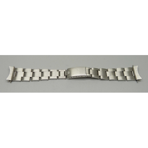 1038 - A vintage Rolex bracelet strap with adjustable strap, ref 57, possibly 1957, length 16cm at smallest... 