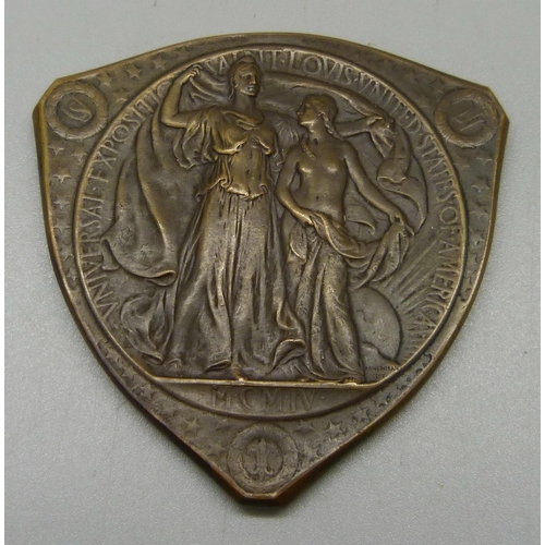 1114 - A 1904 World Fair/St. Louis Exhibition award medal