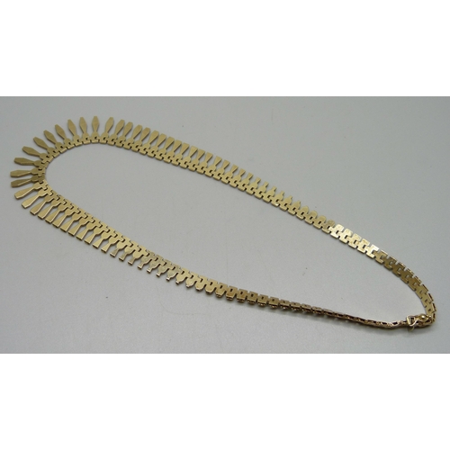 1116 - A 9ct gold necklet, 18.6g