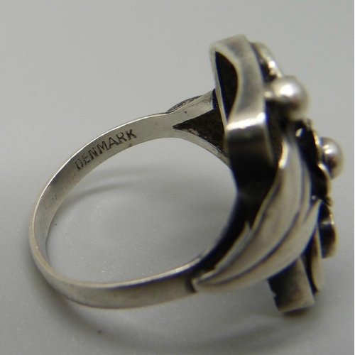 1120 - A Danish silver ring, by S Christian Fogh, P