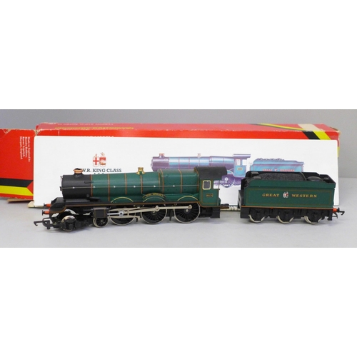654 - Hornby Railways OO gauge model GWR King Class 4-6-0 King Edward 1 (R.078), boxed, complete with inst... 