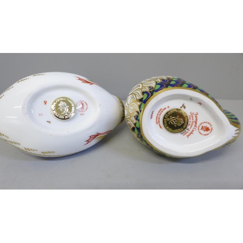 667 - Two Royal Crown paperweights, Farmyard Cockerel, a/f and Duckling