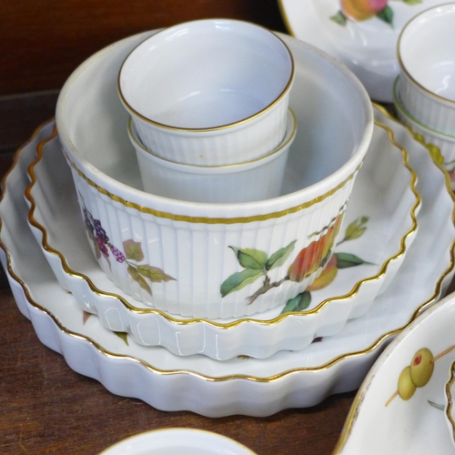 697 - Royal Worcester Evesham and other tablewares, quiche dishes, ramekin pots, etc.