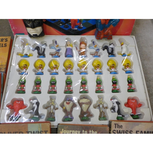 745 - A Loony Tunes chess set, Bancroft Classic books, Spiderman and Batman toys