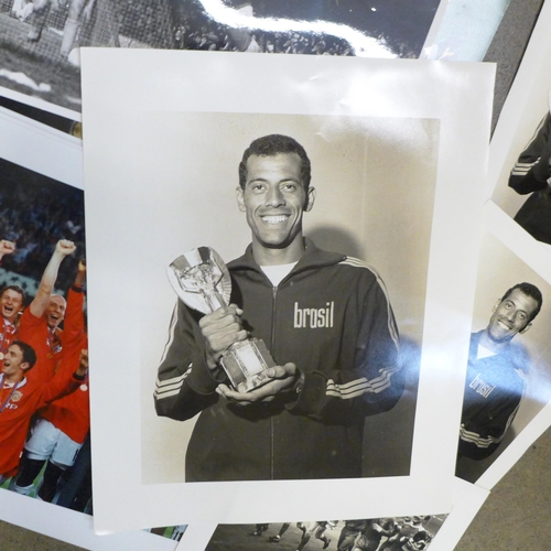 762 - Football, colour and silver gelatin photographs, 20 x 15