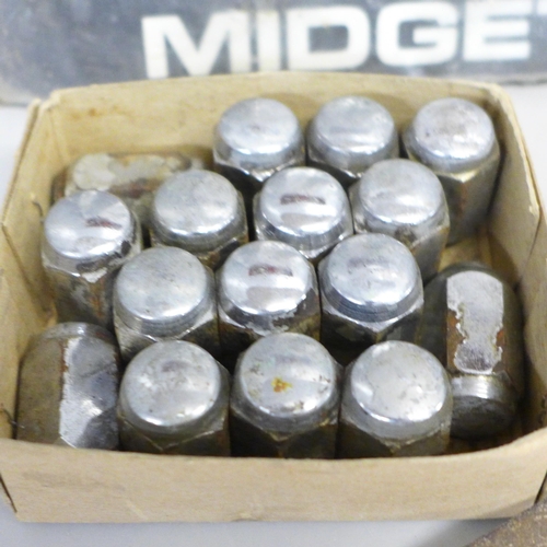 789 - Sixteen MG wheel locking nuts, a set of MG Midget mud flaps, a set of Lockheed LDB-15 brake pads and... 