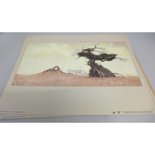 800 - A Roger Dean portfolio of prints (1970s prog rock artist for Yes)