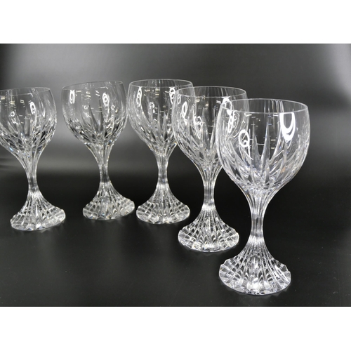 818 - A collection of Massena pattern Baccarat drinking glasses - A set of six large wine glasses, six sma... 