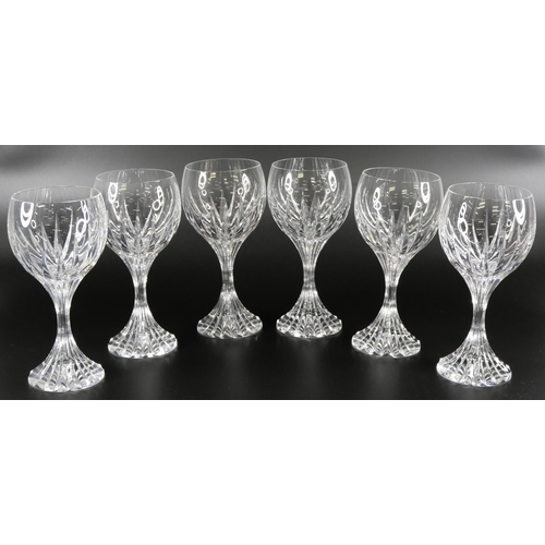 818 - A collection of Massena pattern Baccarat drinking glasses - A set of six large wine glasses, six sma... 